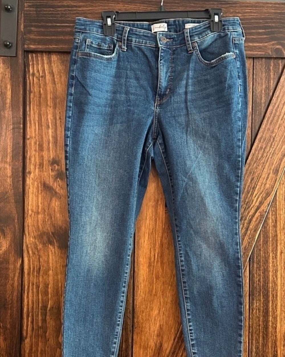 Wonderly Mid-Rise Stretch Skinny Jeans